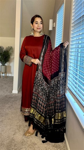 KRIPA By Jasmeet Salvaya on Instagram: "A beautiful maroon kurta with gota zardozi and resham work teamed up with hand embroidered bandhini ajrakh dupatta 🖤❤️ #kripabyjasmeetsalvaya #surrey #explore #surreyindianfashion #newdelhi #explorepage #vancouver #indiansincanada #ajrak #ajrakhlove #bandhini #winterfestive"