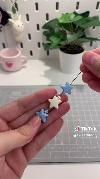 making a miffy phone strap with beads and polymer clay! 🐰 #diy #polymerclay #diygift #easydiys