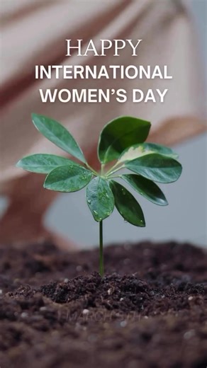 HAPPY INTERNATIONAL WOMEN’S DAY 🌻 To all the inspiring women we know, from all of us at Choice Theory Ireland. When women lift each other up, beautiful things happen. We are so grateful to have inspiring women instructing and participating in our Choice Theory groups. Each of us have experienced life’s ups and downs, and often we go that extra mile because we remember when someone once did that for us. “Paying it forward” is a powerful way to show gratitude. Today is a day to pause and reflect 