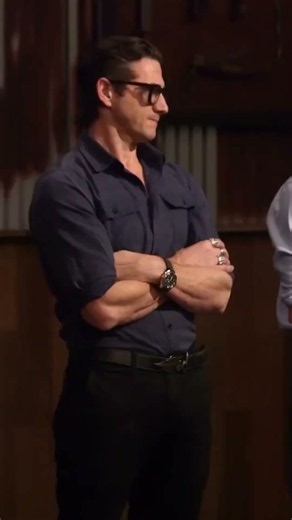 David Baker halts testing after Dan's sword suffers a catastrophic failure on Forged in Fire.