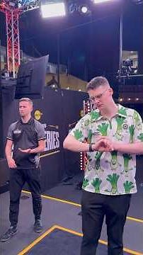 Can You Use A Smart Watch In A Game Of Darts?⌚️🎯#darts #fyp #180 #foryoupagе
