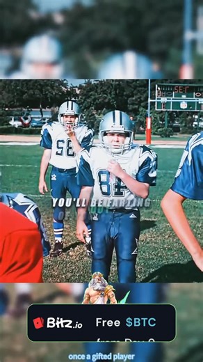 Movie Vibbes on Instagram: "Little Giants 📸🎥📹📷📹 Little Giants is a heartwarming sports comedy about believing in yourself against all odds. The story follows Danny O’Shea, who forms a ragtag youth football team made up of kids considered too small, awkward, or inexperienced to compete. Coached by Danny and his determined niece Becky, the team faces ridicule and tough competition from the elite Cowboys, led by Danny’s confident brother Kevin. Through hard work, creativity, and teamwork, the