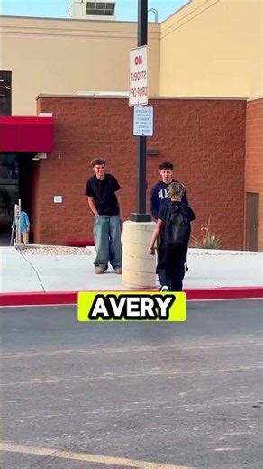 Example of true friendship 🥹