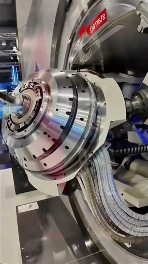 German CNC machines exhibition. Extremely shocking machine!!!#prototyping #cncmachining