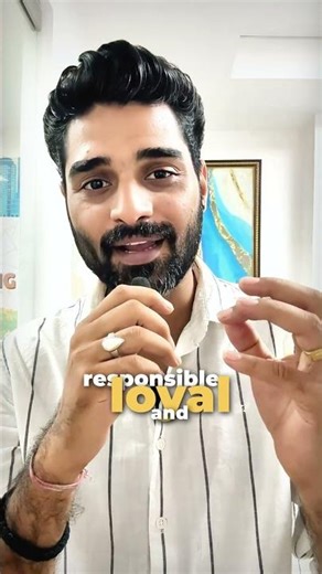 Enneagram Type 6 — The Loyalist #shorts