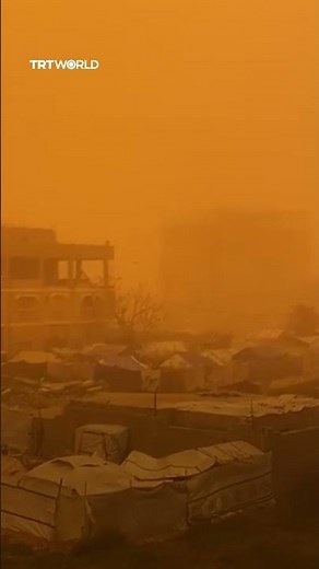 Sandstorm sweeps across Gaza, blowing away tents of displaced families