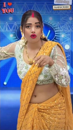 Introducing the "VitalWear SmartBand," a next-generation wearable gadget#shots#viral