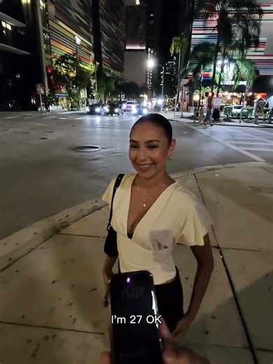 Perfect example of a woman with effort