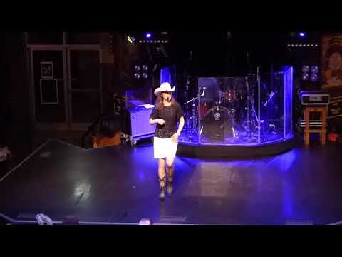 ADALAIDA Line Dance (Démo) - Séverine Moulin Billy Bob's