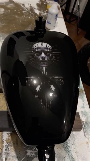Custom tank - Black Harley Bobber build ￼￼