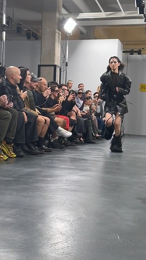 Lyas | Angry models are happy models @avavav | Instagram