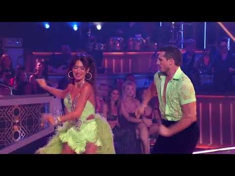 Hilaria Baldwin reveals ‘true story’ of how she landed ‘DWTS’ gig — after Julianne Hough’s ‘campaign’ claims
