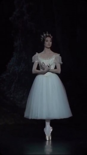 Hannah O’Neill in Giselle ✨ #balletdanseur #ballet #ballerina #danse #parisoperaballet | Ballet Danseur