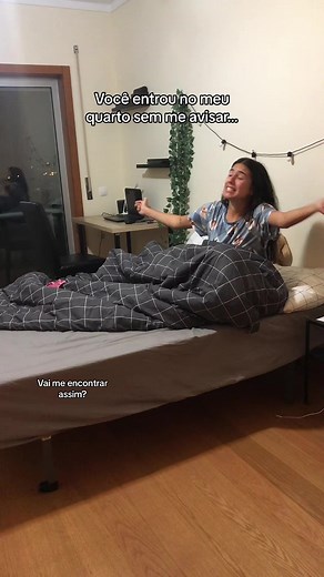 Ela faz a festa dela KKKKKKKKKKK