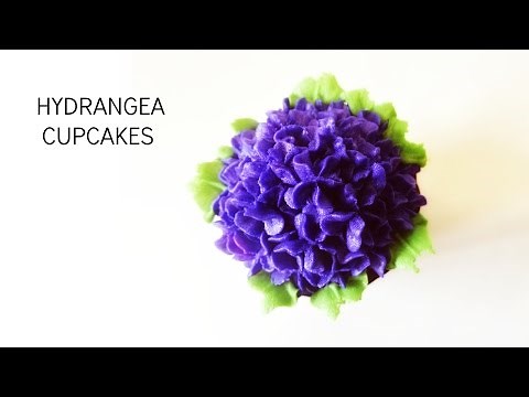 How to make Buttercream Hydrangea Cupcakes