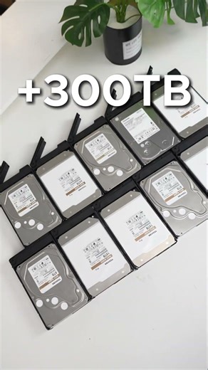 This 136TB super NAS offers both online storage and secure backup. #orico#nas