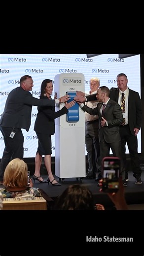 With a flip of a giant ceremonial power switch, Meta’s Kuna Data Center officially began operations, Thursday, Sept. 3, 2026. #metakunadatacenter #datacenter #idaho