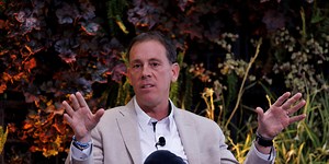 Axios’s $525 Million Sale to Cox Marks Merger of New and Old Media