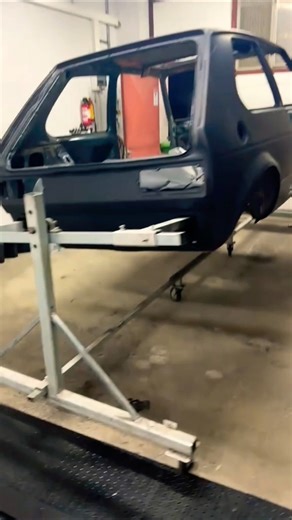 CO ZA PROJEKT! VW Golf Mk1 GTI wraca do życia! 🔧🔥 #vw #golf #projectcars #shorts