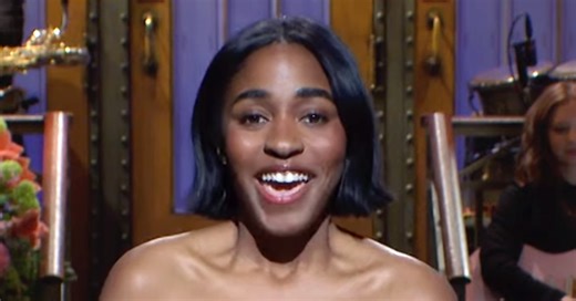 'Dream Come True': Ayo Edebiri Reveals Her Old Sketch Ideas In 'SNL' Monologue