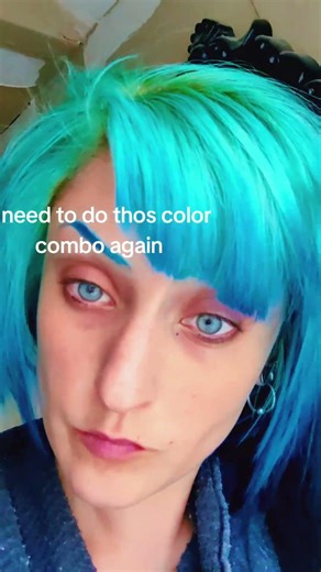 I need this pulp riot color back in my life asap! #ombrehair #bluehair #moneymindset