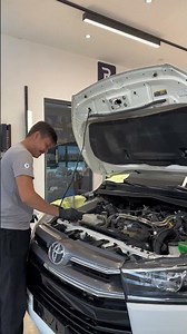 Waterless Engine Detail