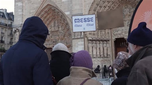 Notre-Dame holds second Christmas Eve mass since reopening