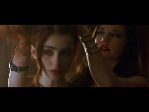 Lilly Collins - Mortal Instruments 720p