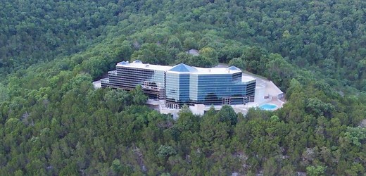 $80M Evergreen Crystal Palace For Sale Above Table Rock Lake (PHOTOS) | Pricey Pads