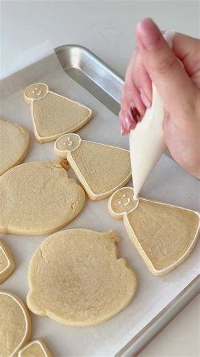 super obsessed with these Curious George cookies😍🍌 #customcookies #decoratedcookies #curiousgeorge #curiousgeorgebirthday