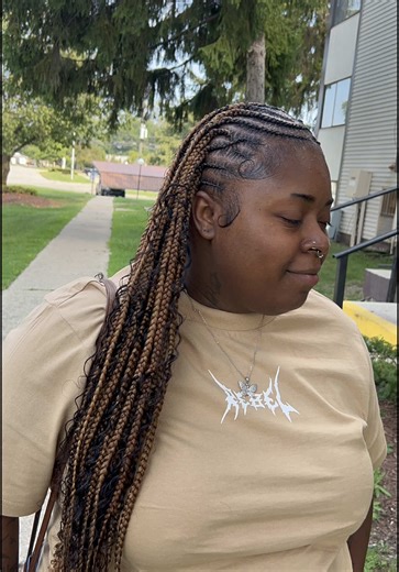 Knotless and Feed-In Braiding Services Available