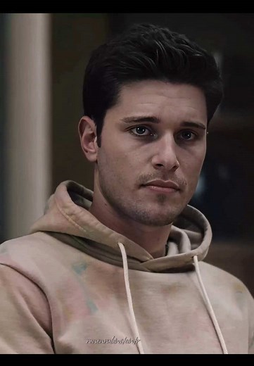 Who Played Tyler Kennedy Strand in 9-1-1? Ronen Rubinstein