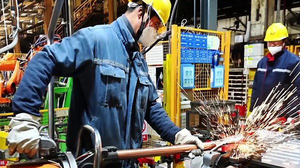 U.S. economy adds 143,000 jobs in January, unemployment at 4%