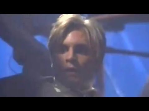 Derek pushes Tim off the scaffolding - "Nooo!" | Sunset Beach