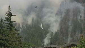 Hundreds on evacuation alert as wildfire near Squamish burns out of control