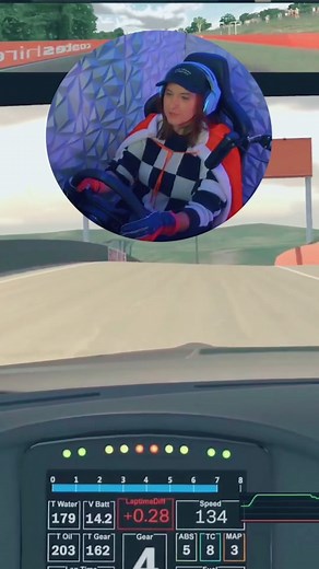 Controller vs Wheel in iRacing: What's Your Preference?