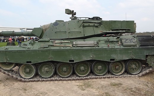 加拿大豹 C2 坦克 - 英国博文顿 坦克博物馆- 2022 年春季老虎日