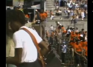 In April 1980, Zimbabwe organised a concert to celebrate independence and Bob Marley came from Jamaica to perform. The concert was a powerful symbol of unity and freedom for the people of Zimbabwe. The fight for independence was mirrored in Bob Marley's music, which made his presence all the more meaningful. #ZimbabweIndependence #ZimbabweAt44 #BobMarley #Zimbabwe #ThrowbackThursday | Star FM