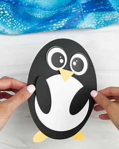 Make a penguin from simple shapes! Use the template 👇 | Simple Everyday Mom