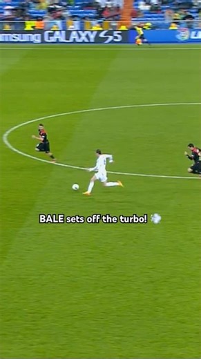 Who can stop GARETH BALE? 😳