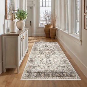 CHITOOMA 2'x6' Boho Runner Rug for Hallway, Machine Washable Stain Resistant Non-Shed Carpet, Runner Rug with Non-Slip Backing for Kitchen, Entryway, Bedroom, Laundry, Bathroom
