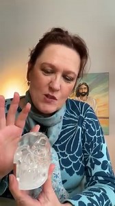 Meet my new friend a Lemurian Quartz Record Keeper Master Teacher and some cards on the empty nest from yesterday’s post. No he hasn’t got a brother or sister that I know of yet but is very happy to be with me. Archangel Metatron Self Mastery and Christ Consciousness Self Mastery Oracle decks by Amanda Ellis & Jane Delaford Taylor | Angelic Celestial Colours