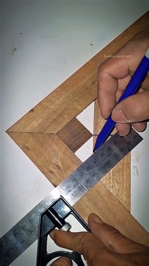 How to Make Strong and Beautiful Wood Spline Joints #shorts