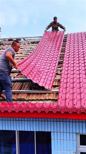 Do you know how to roof a house with industrial tin?