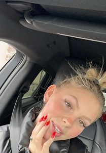 Jordyn Jones 12/20/2022 • CelebMafia