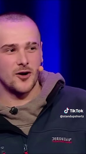 Umor și Distracție cu Florin Siriac în Stand-Up Comedy