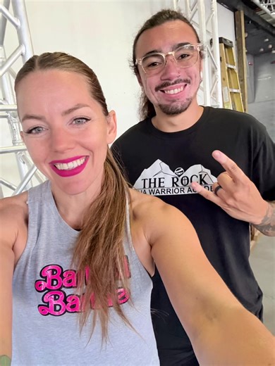 Days one and two of @fina_ninja qualifying rounds. Although I didn't perform as well as I usually do in my training sessions, I still had a great time! Training harder starts today! 💪🏽 Facebook: The Barbell Barbie Instagram: the_barbell_barbie TikTok: the.barbell.barbie #fyp