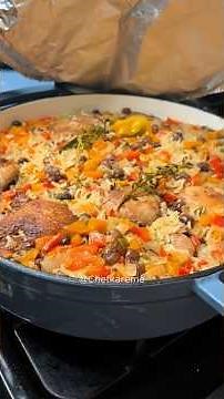 Caribbean Chicken Pelau | Easy One Pot Chicken & Rice Recipe