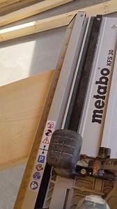 Line it up for perfect cuts every time! Check out the KS 18 LTX 66 BL and KFS 30 at Metabo.com Link to Saw https://fal.cn/3qlDM Link to Rail https://fal.cn/3qlDN #MetaboTools #ProfessionalPowerTools #Woodworking #Carpentry | Metabo