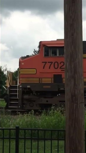 BNSF 7702 in Rochelle Illinois!